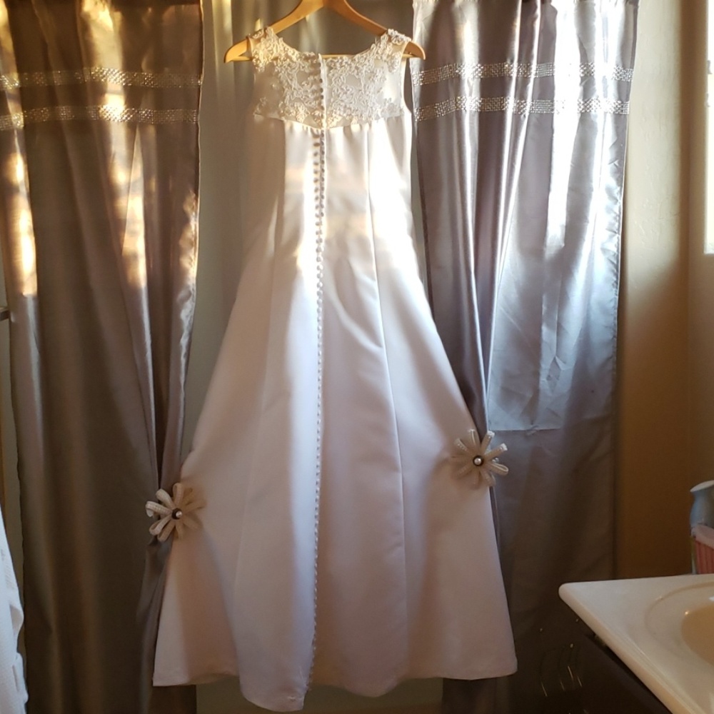 TIFFANY DESIGNS bridesmaid dress